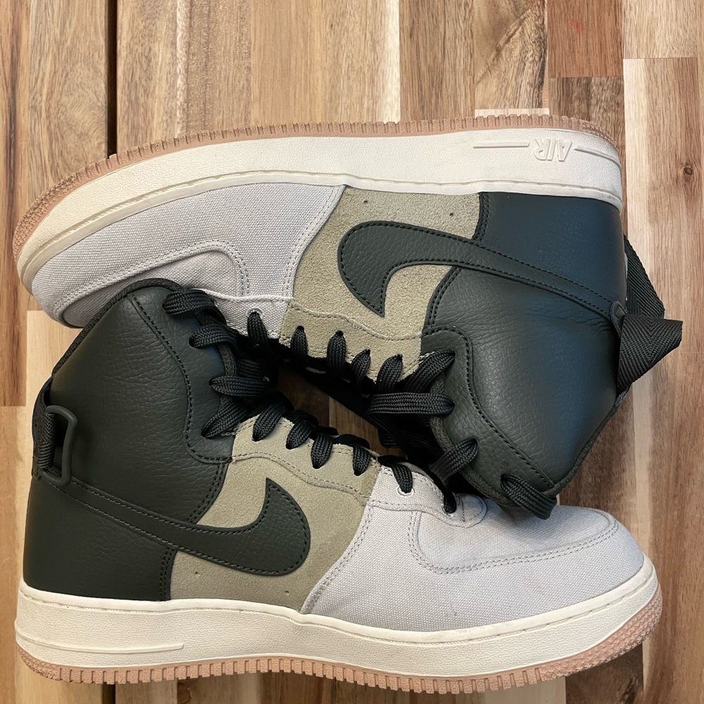 Nike Air Force 1  Hi 07 LV8  Light Bone Men's 10.5